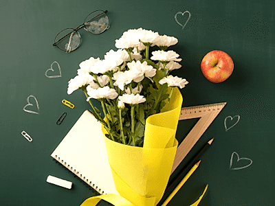 Geleceğe Işık Tutanlar: 24 Kasım Öğretmenler Günü