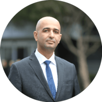 AYTAÇ UĞUR YERDEN fotoğrafı