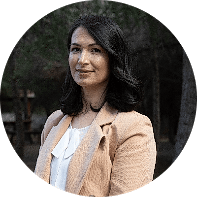 GÜLTAÇ YİĞİT fotoğrafı