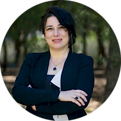 ZERRİN FUNDA ÜRÜK fotoğrafı