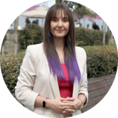 İREM ALTAN AKSU fotoğrafı